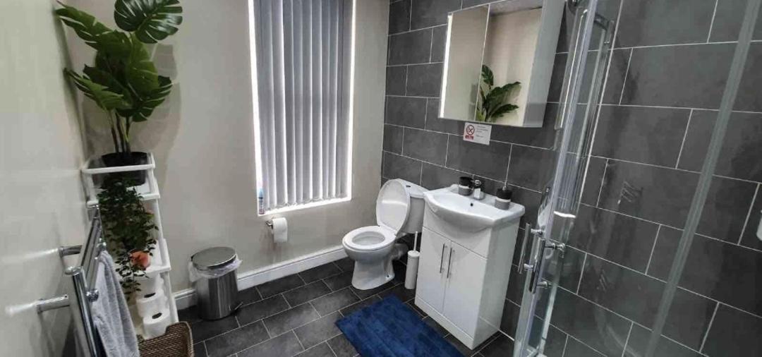 Bright Sunny, Double Bed With Garden, Tv And Wi-Fi Hotel Leeds  Ngoại thất bức ảnh